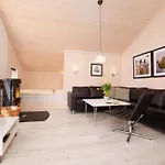 Hébergement de vacances 2 House B 83